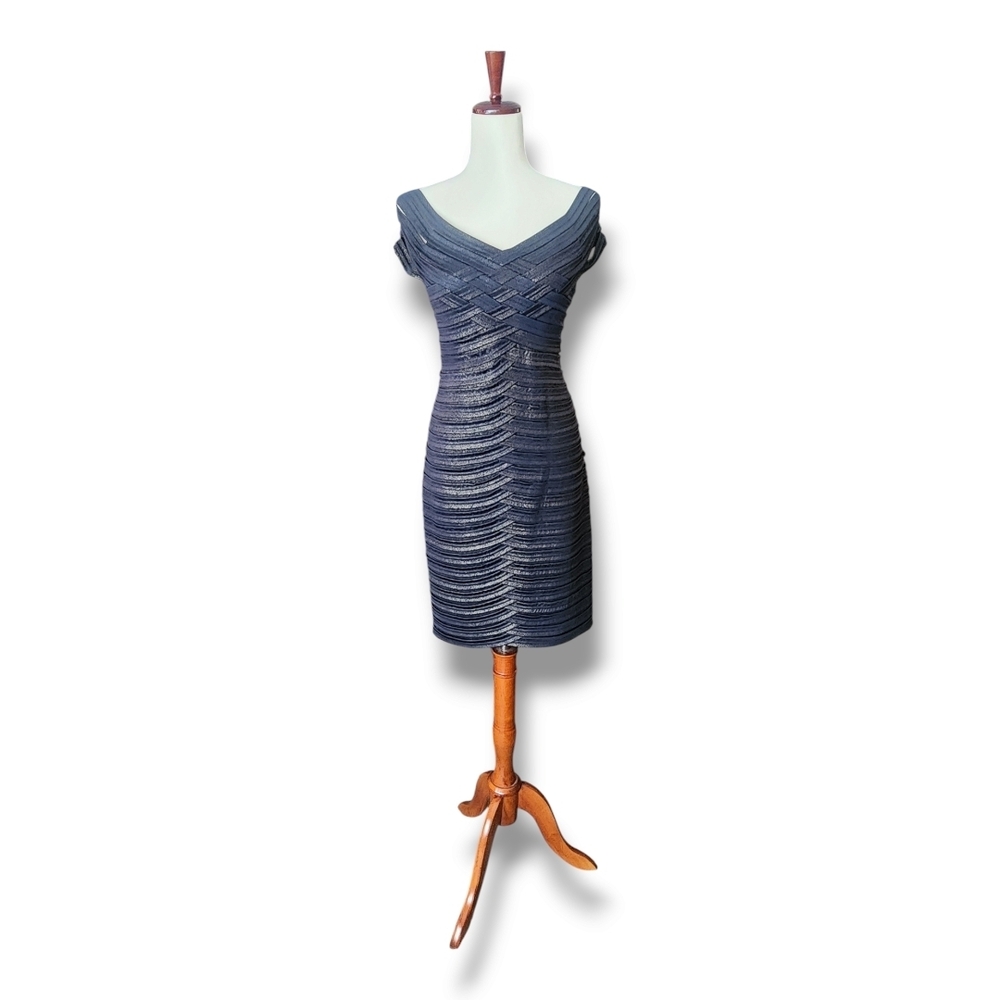 Sexy Elegant Navy Blue and Gold Cartise Women's Dress